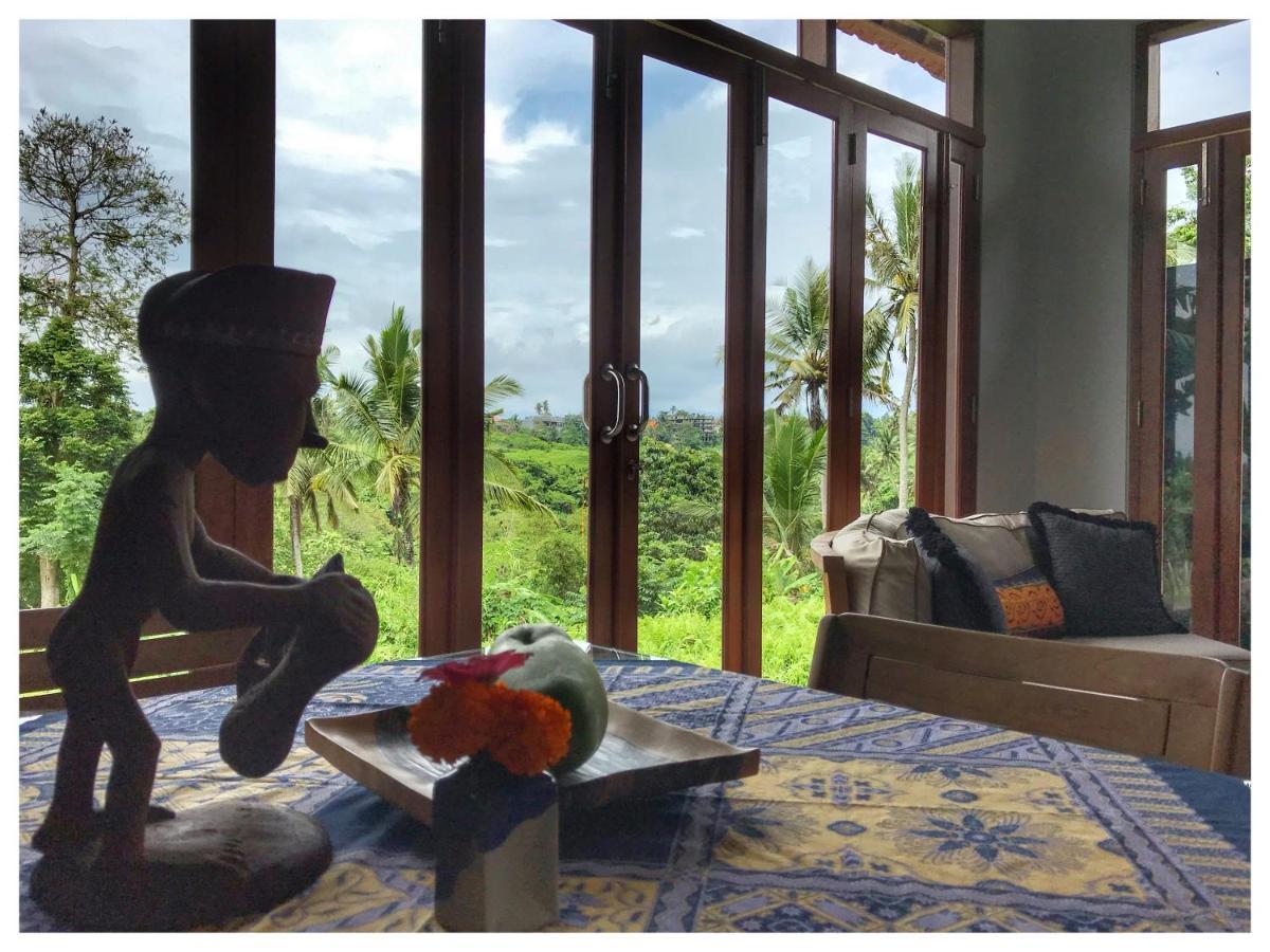 Wake In Paradise And Luxury Lebah Villas Ubud  Exterior photo