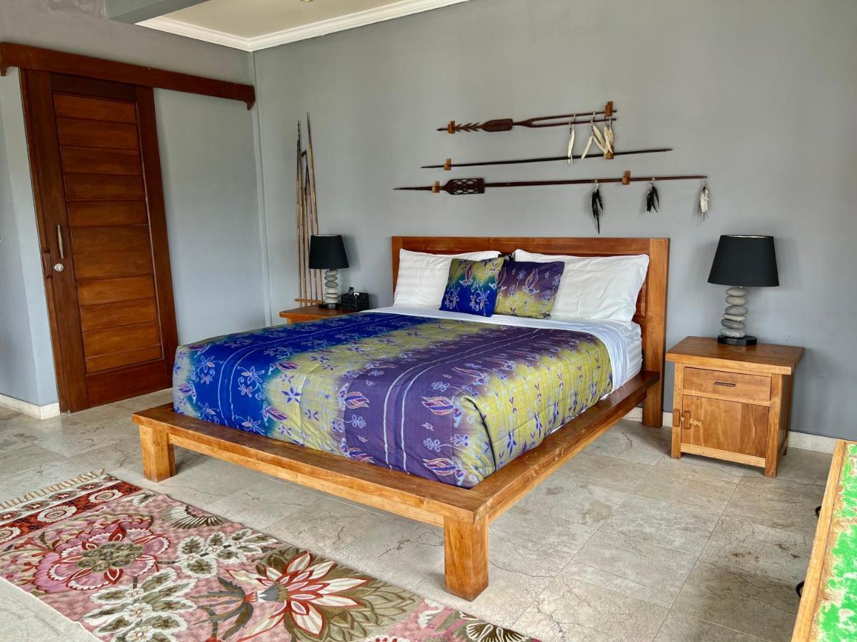 Wake In Paradise And Luxury Lebah Villas Ubud  Exterior photo